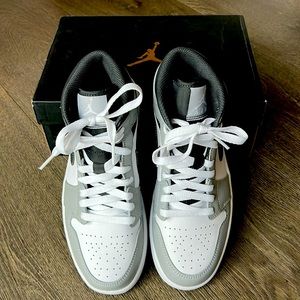 Brand New original Air Jordons 1 Mid Size 8